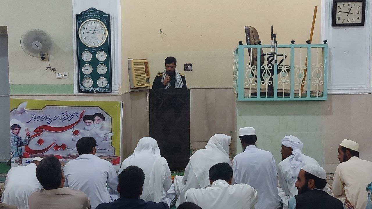 بسیج در همه دهه‌ها کنار مردم بوده است