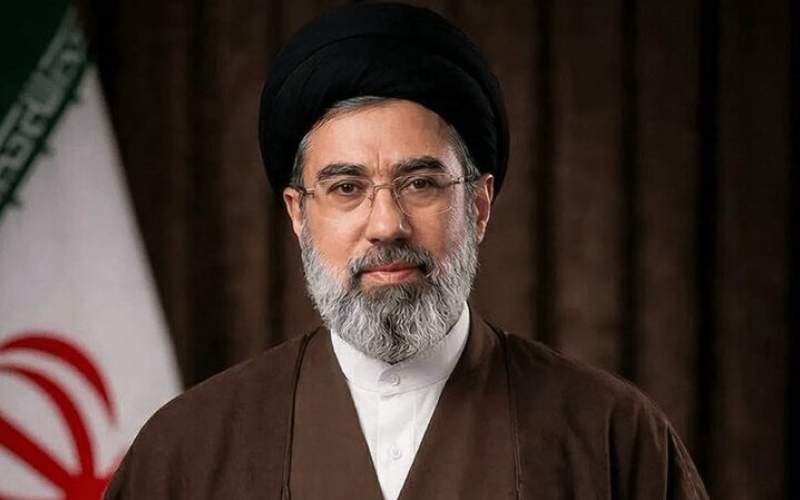 معلمان و کارگران ستون فقرات عرصه فرهنگ و اقتصاد
