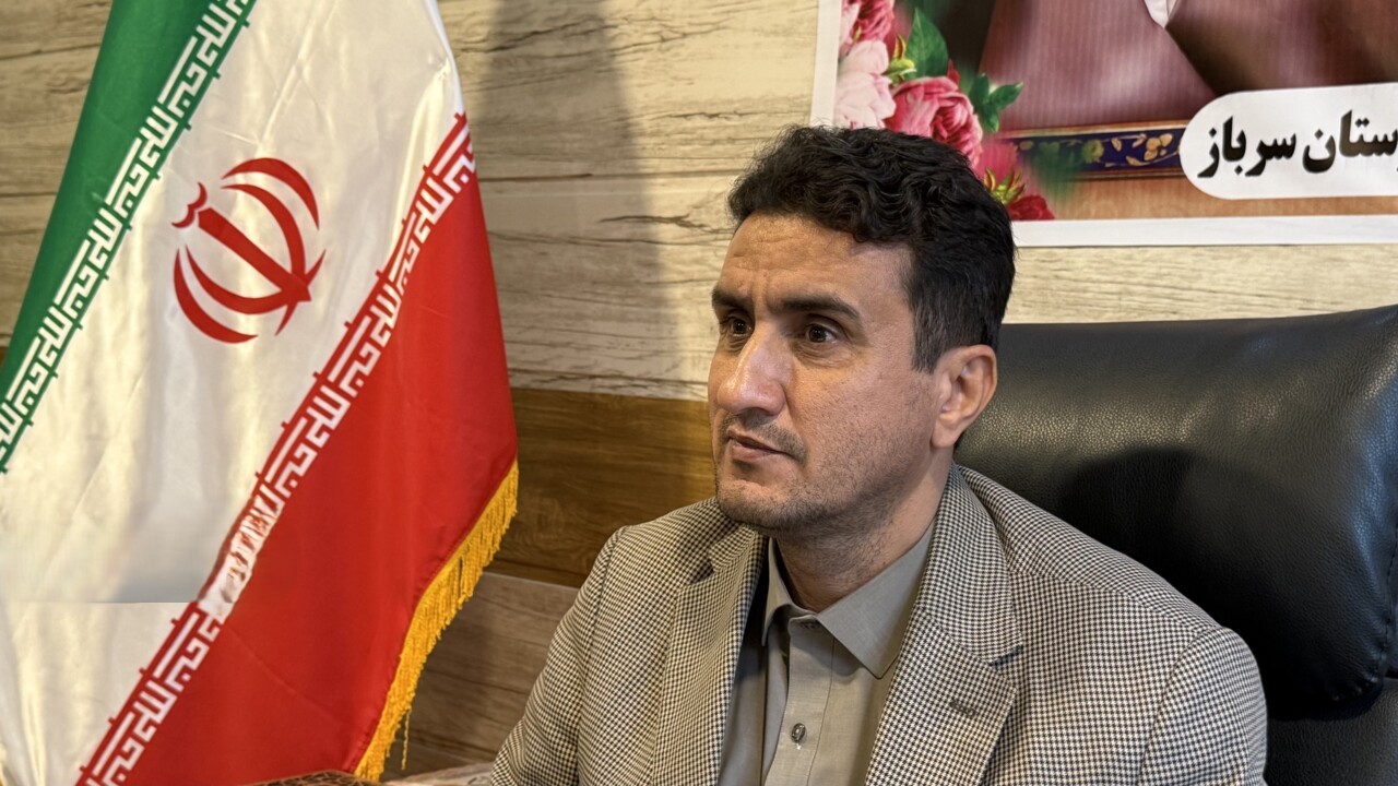 حمایت از ۳۲ زوج جوان با توزیع جهیزیه اهدایی دفتر رهبر انقلاب