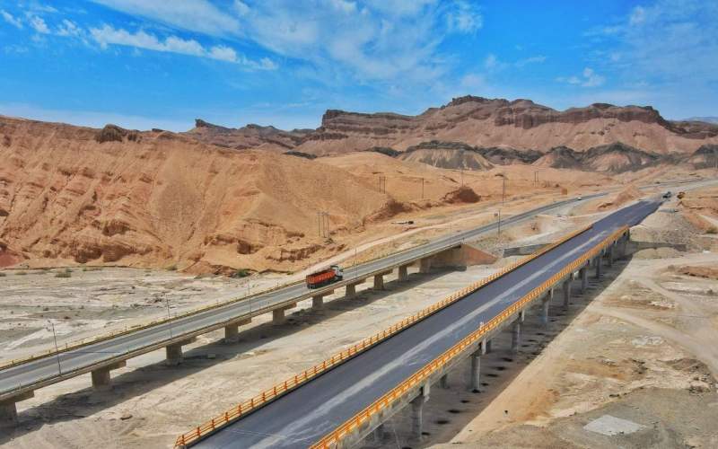 افتتاح پل حرمک در مسیر ارتباطی زابل &#۸۲۱۱; زاهدان