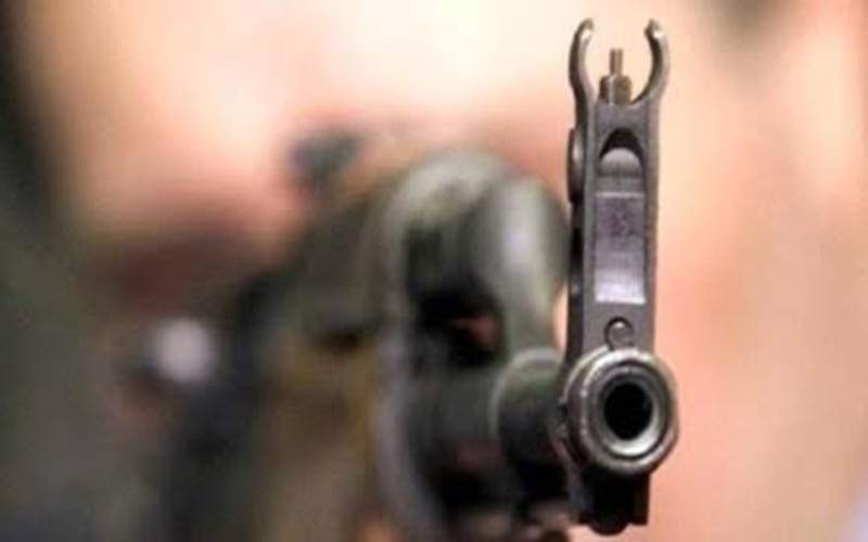 تروریست‌های مزدور یک خانواده را به گلوله بستند