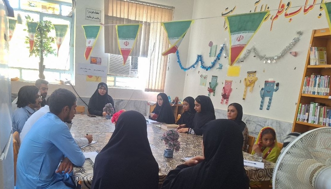 طنین شعر مقاومت در قصرقند