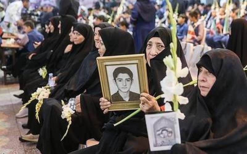 پشتیبان ولایتفقیه باشید
