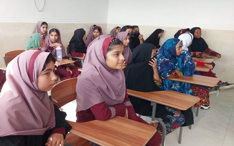 کمبود ۳۹۵ معلم مهم‌ترین چالش آموزش خاش